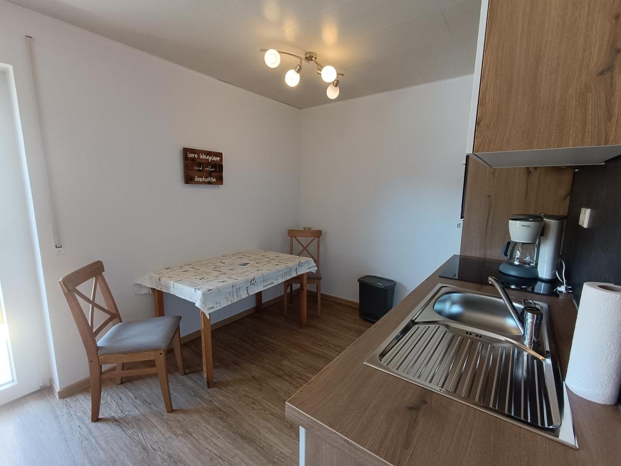 Moselferienweingut Schaefer Wintrich Quarto foto